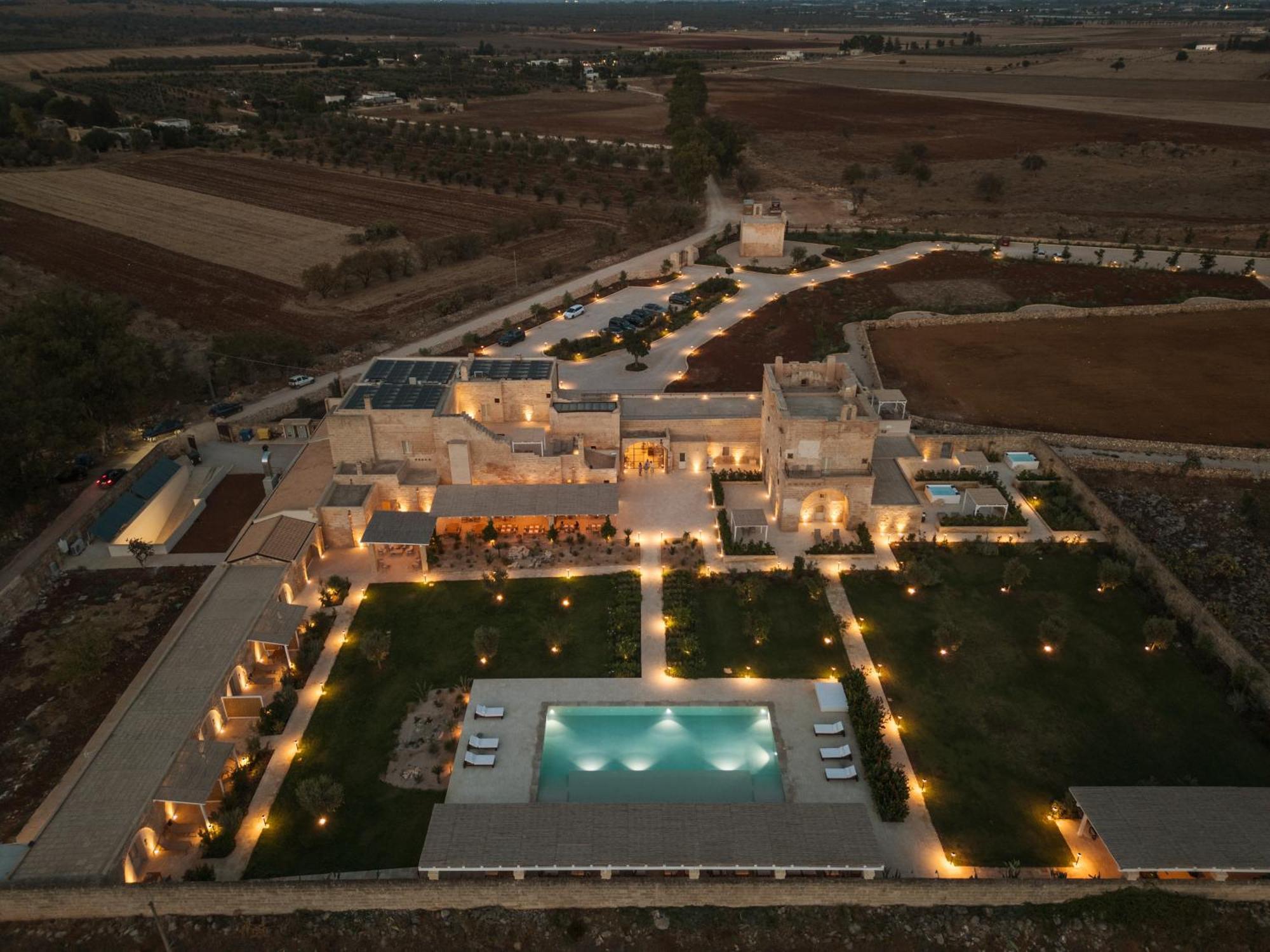 Masseria Donna Menga - The Leading Hotels Of The World Torre Lapillo Exterior photo